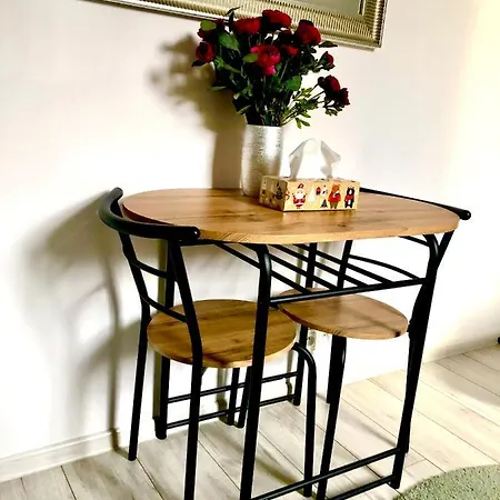 Apartament 1 Maja 94 *