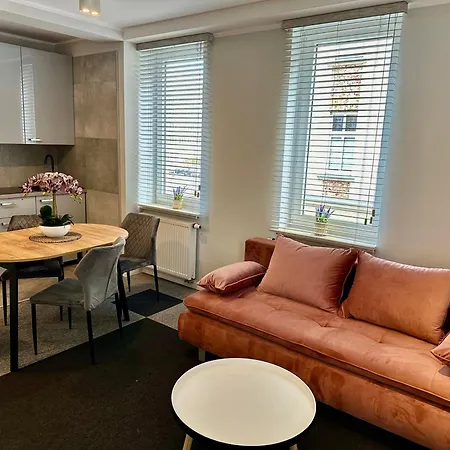 1 Maja 94 * Katowice