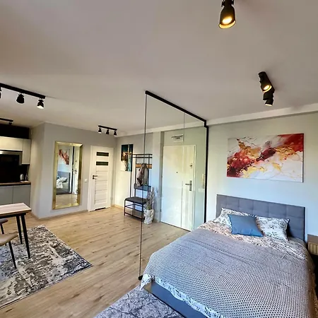 Lejlighed 1 Maja 94 Center *