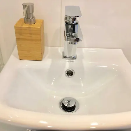 Lejlighed 1 Maja 94 Center