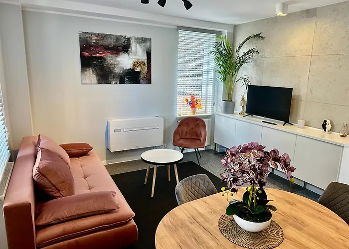 1 Maja 94 Center Apartment *