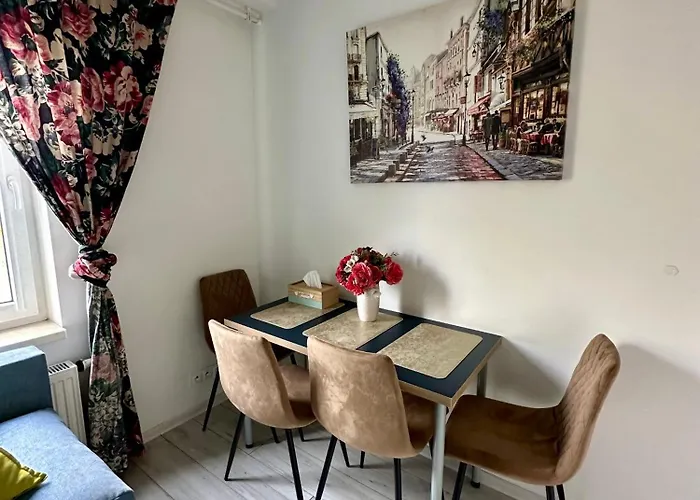 Appartamento 1 Maja 94 Free Parking, Free Wifi, Self Check-in *