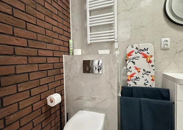 1 Maja 94 Free Parking, Free Wifi, Self Check-in Appartamento