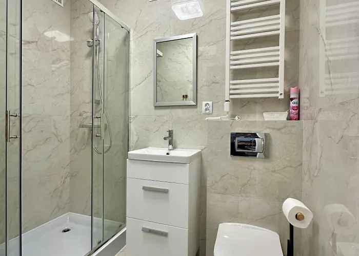 Apartment 1 Maja 94 Free Parking, Free Wifi, Self Check-in