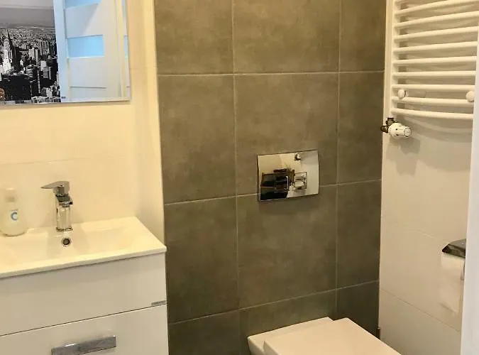 Lejlighed 1 Maja 94 Free Parking, Free Wifi, Self Check-in