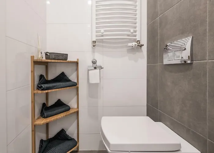 Apartment 1 Maja 94 Free Parking, Free Wifi, Self Check-in